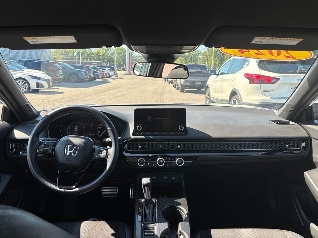 Used 2024 Gray Honda Sport image 13