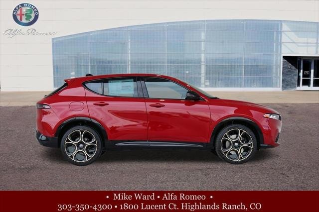 New 2025 Alfa Rosso (Red) Exterior Paint Alfa Romeo Intensa image 7