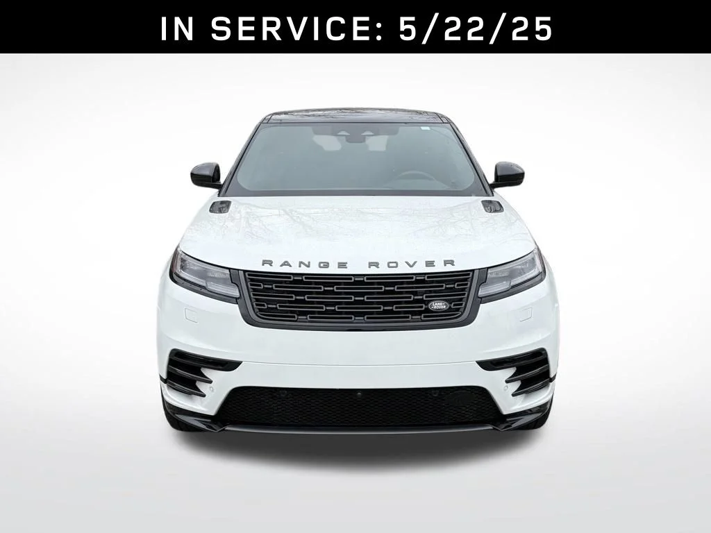 Certified Used 2026 White Land Rover Dynamic SE image 2
