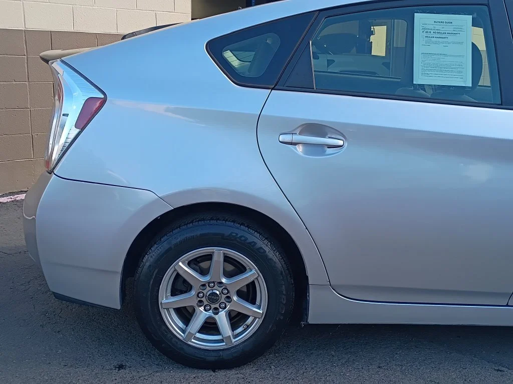Used 2013 Classic Silver Metallic Toyota Three image 4