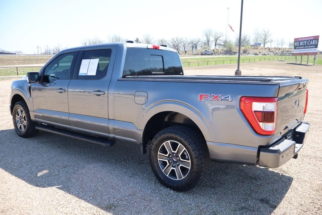 Used 2021 CARBONIZED GRAY Ford Lariat image 3