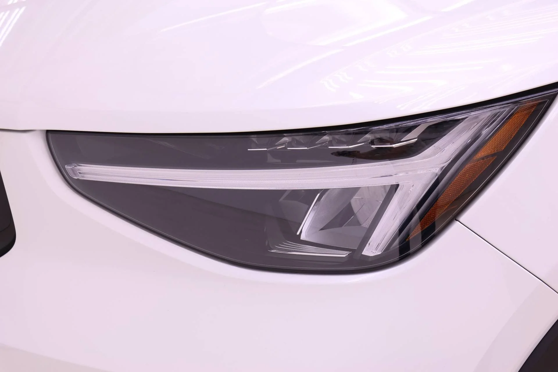 2026 Volvo XC40 Core - Photo 25