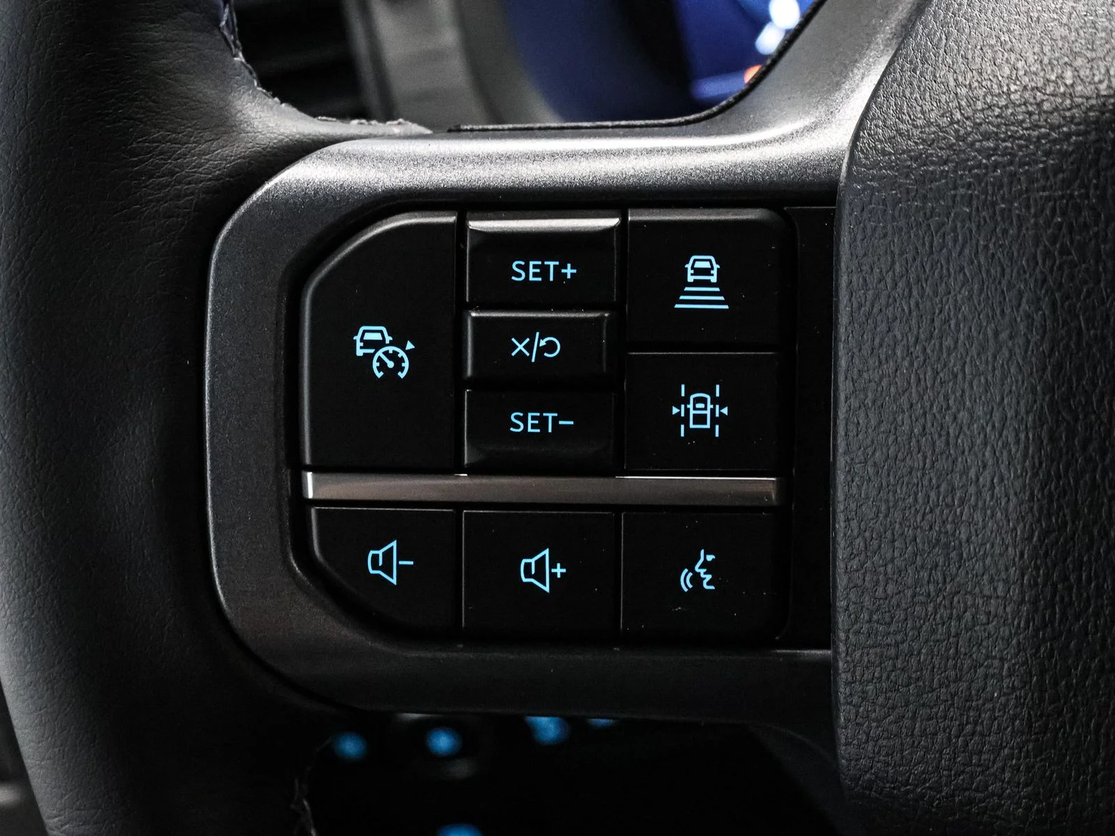 New 2026 Antimatter Blue Metallic Ford XLT image 34