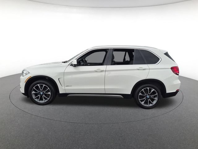 Used 2019 Black BMW M550i xDrive image 6