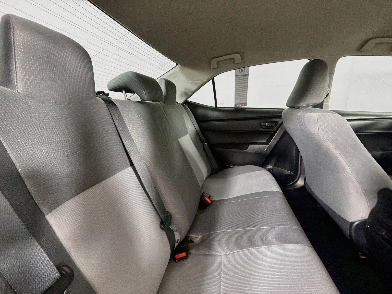 Used 2018 Super White Toyota L image 32