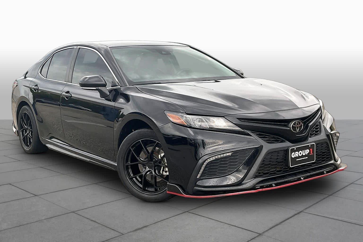 Used 2024 Midnight Black Metallic Toyota SE Nightshade image 3