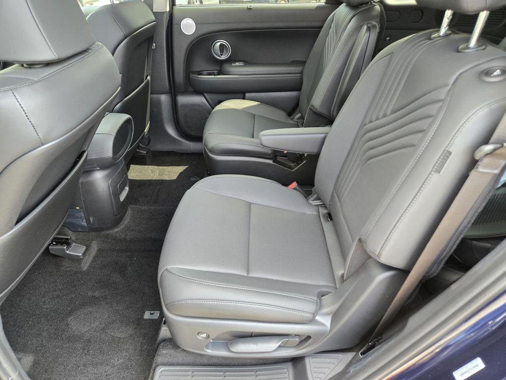 New 2026 Blue Hyundai SEL Premium FWD image 18