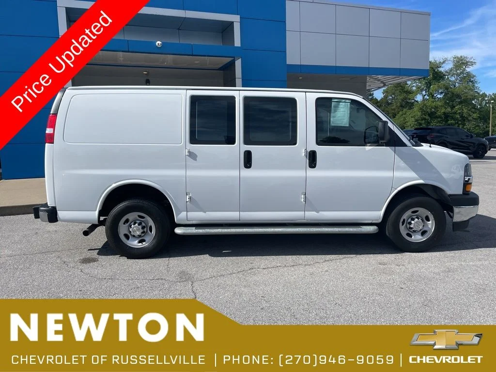 Certified Used 2024 Summit White Chevrolet Work Van image 32
