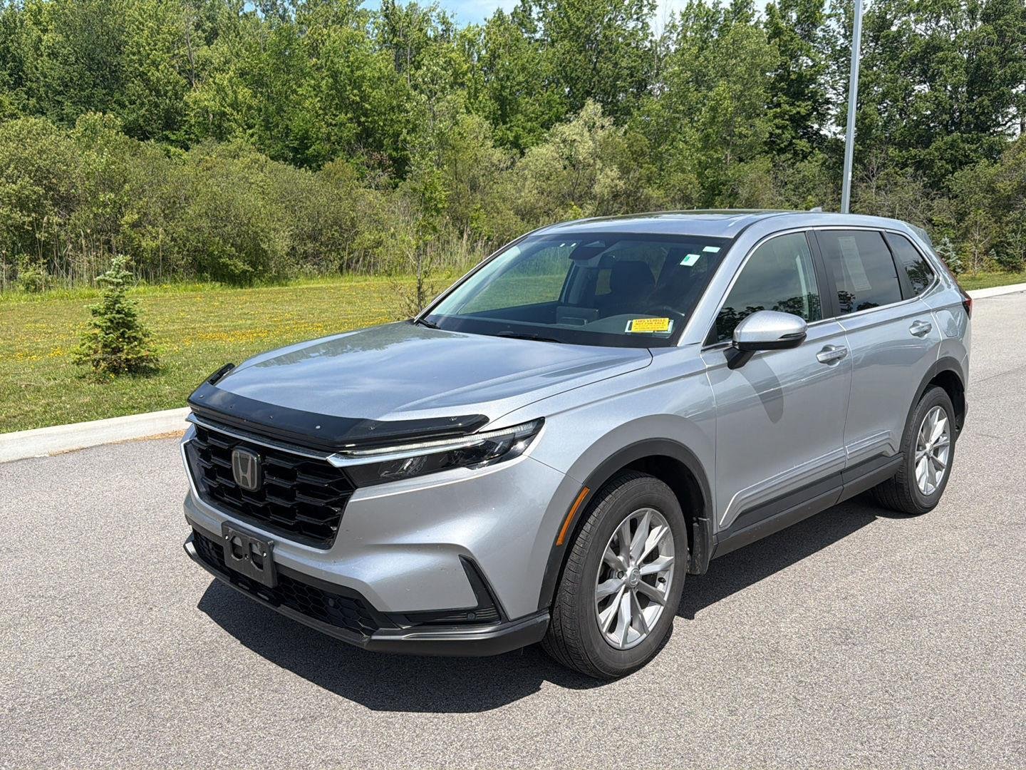 Used 2025 Solar Silver Metallic Honda EX-L image 8