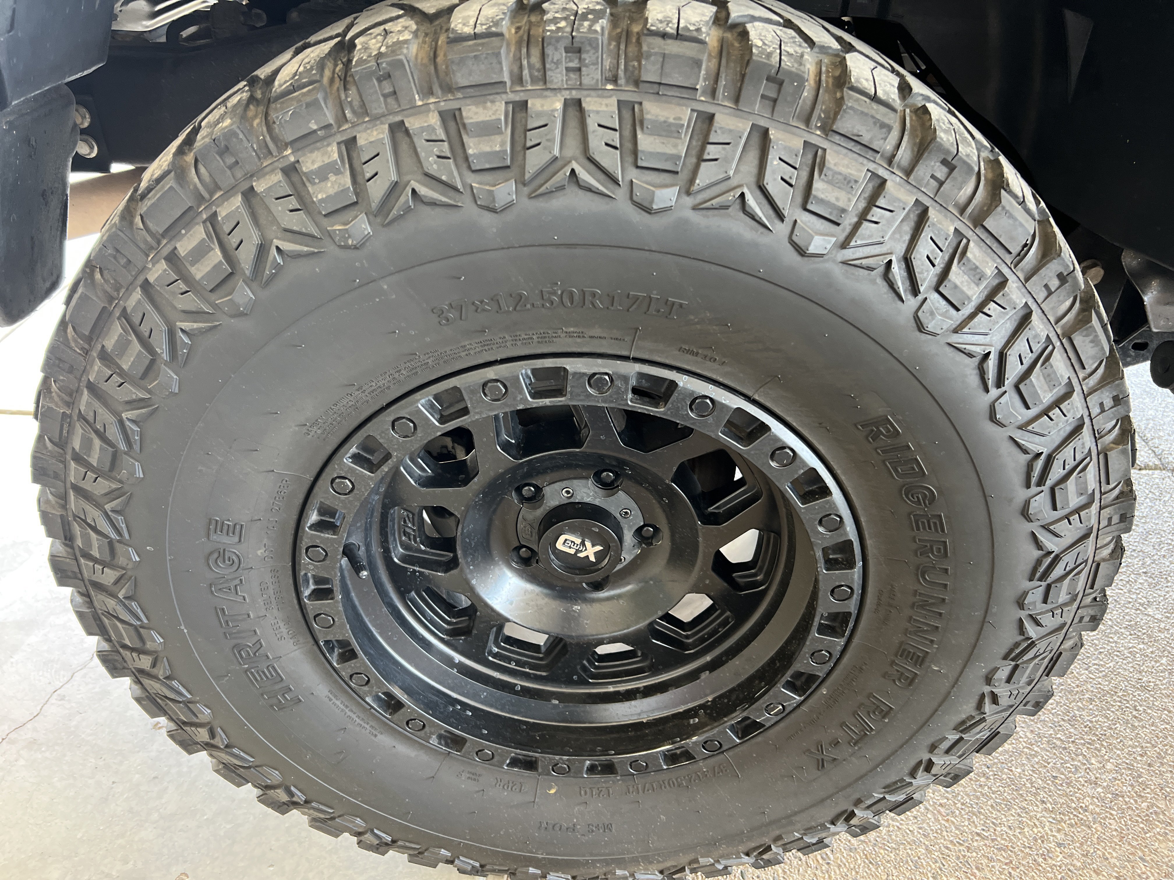 Used 2017 Gray Jeep Sport image 13