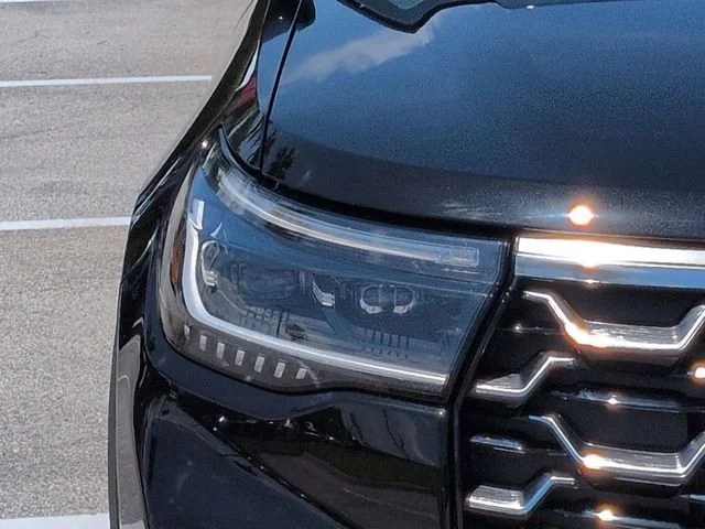 New 2026 Black Ford Platinum image 10