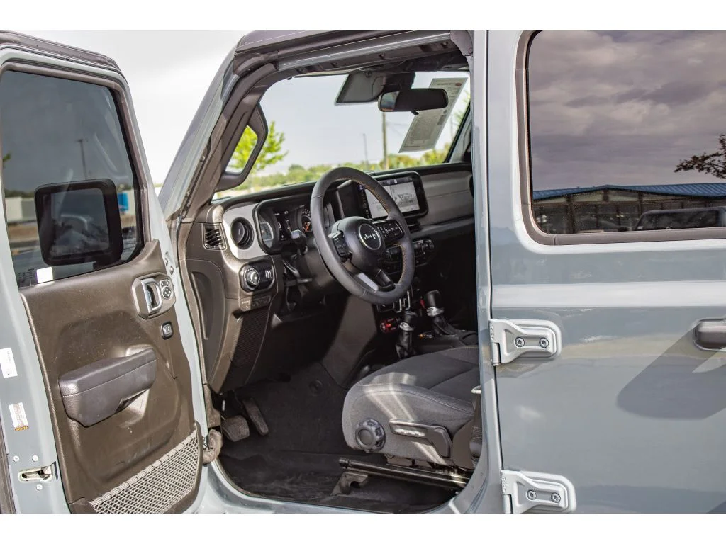 Used 2024 Anvil Clear Coat Jeep Willys image 25
