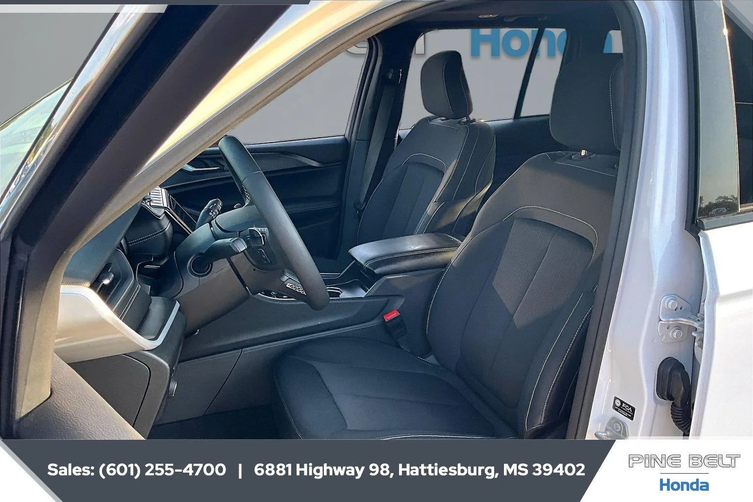 Used 2024 Bright White Clearcoat Jeep Laredo X image 18