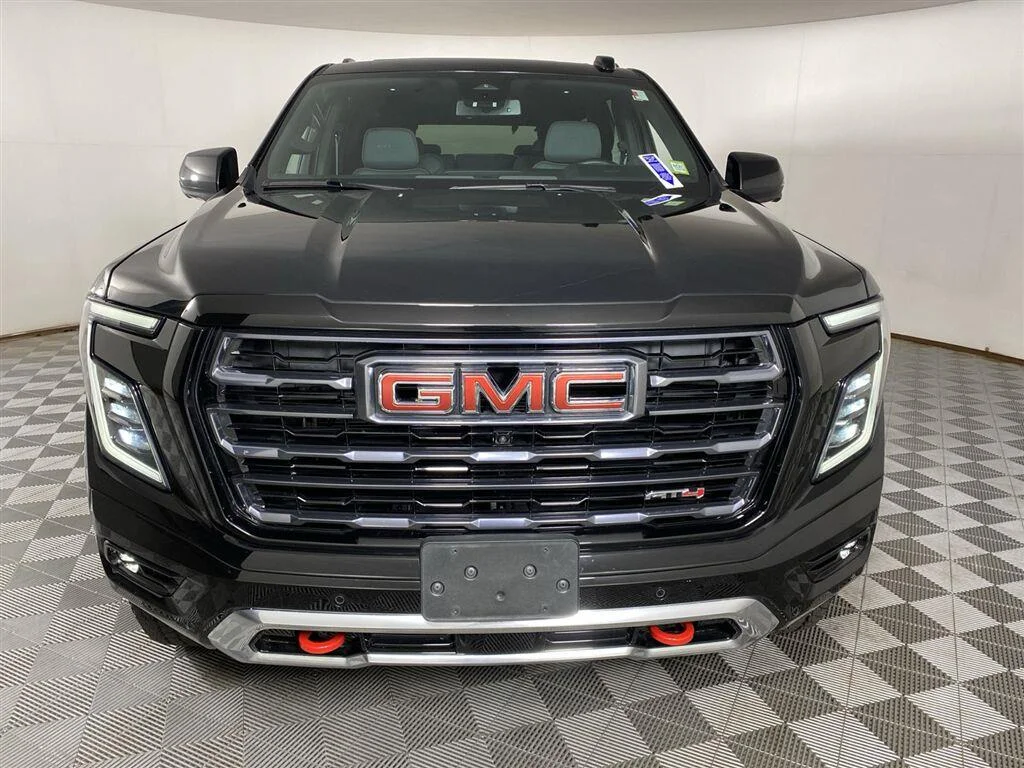 Used 2025 Onyx Black GMC AT4 image 5