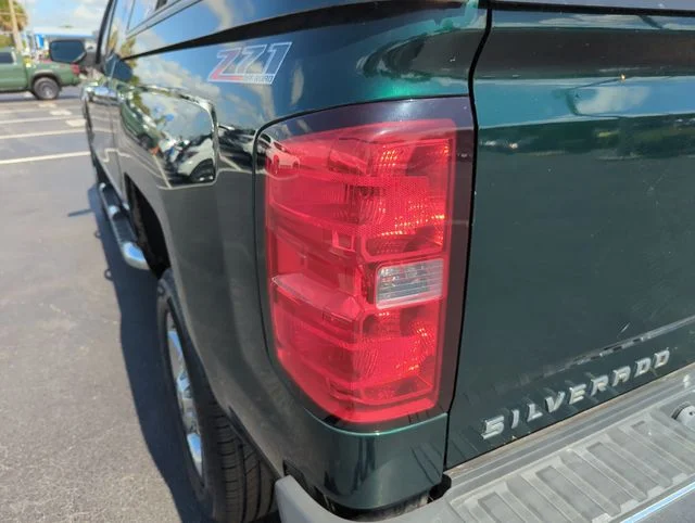 Used 2015 Green Chevrolet LTZ image 18