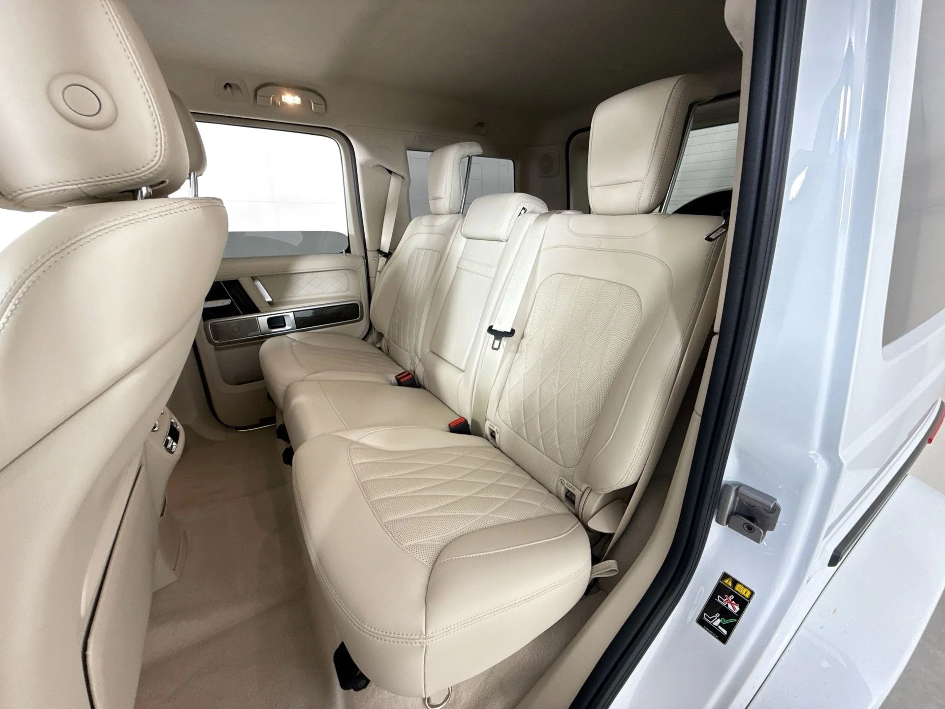Used 2023 MANUFAKTUR Moonlight White Metallic Mercedes-Benz G 63 AMG® image 19