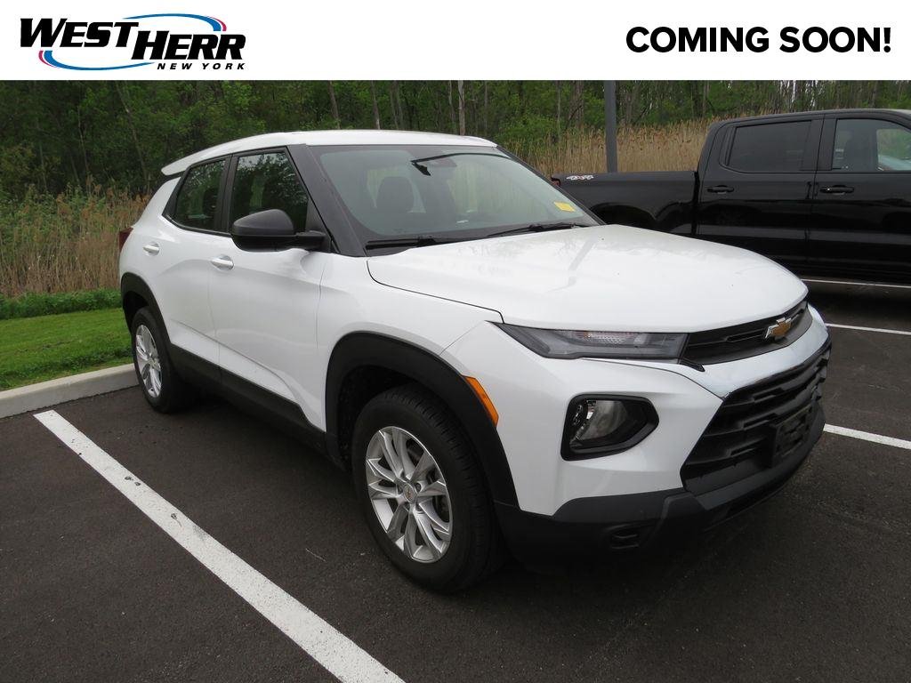 Used 2023 Summit White Chevrolet LS image 1