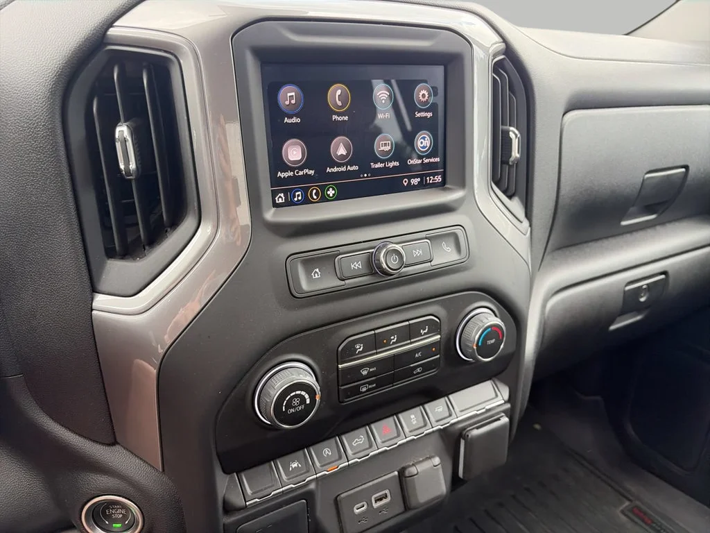 Used 2022 Black Chevrolet Custom image 17