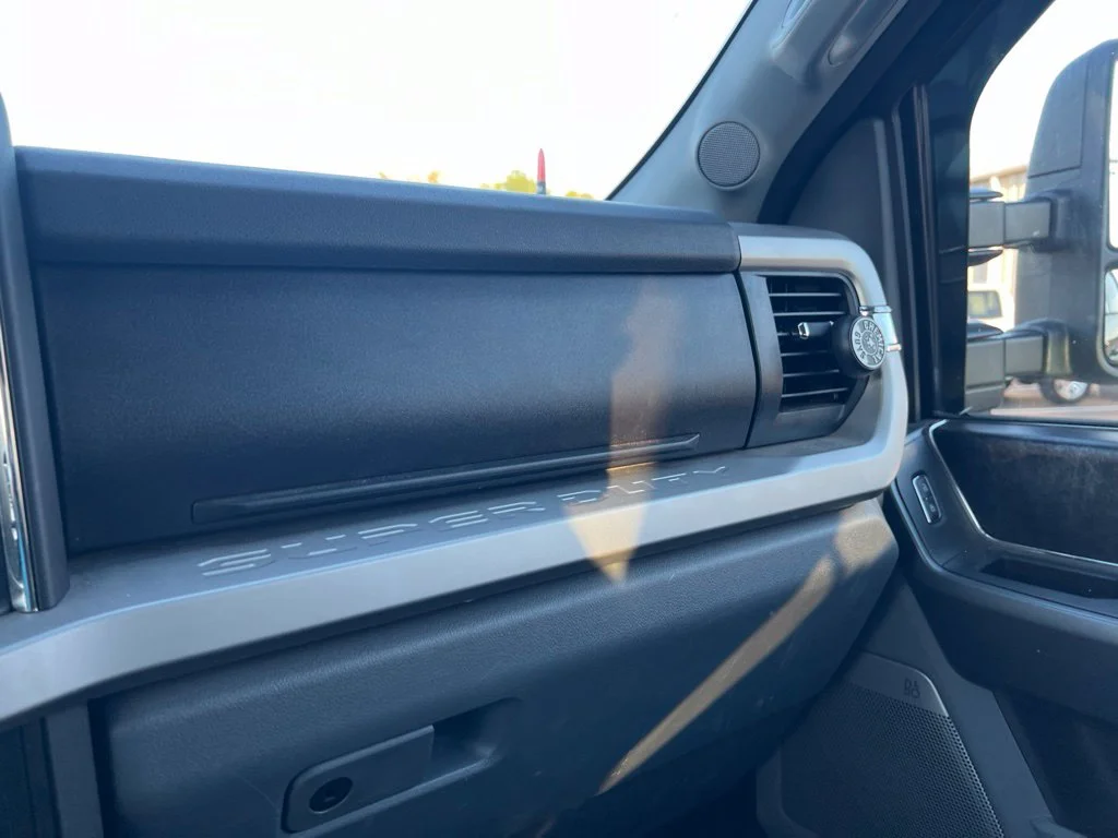 Used 2026 Black Metallic Ford XLT image 19