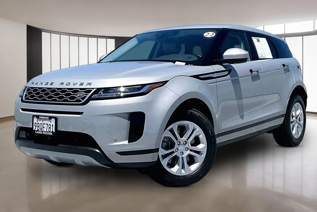 Used 2022 White Land Rover S image 1