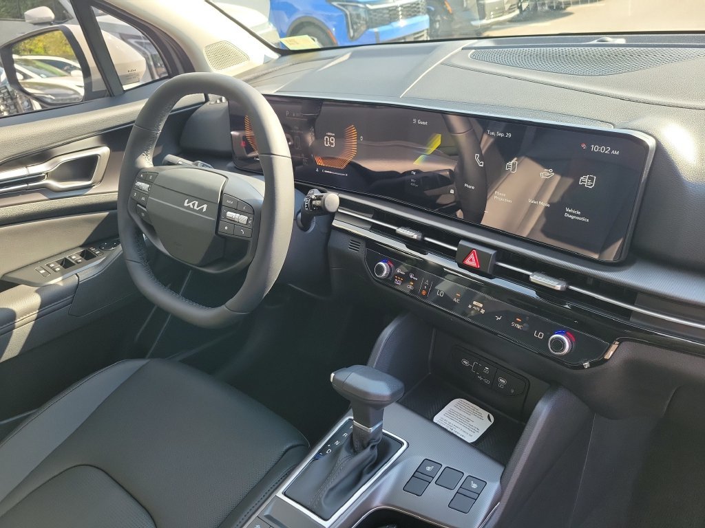 New 2027 Wolf Gray Kia EX image 8