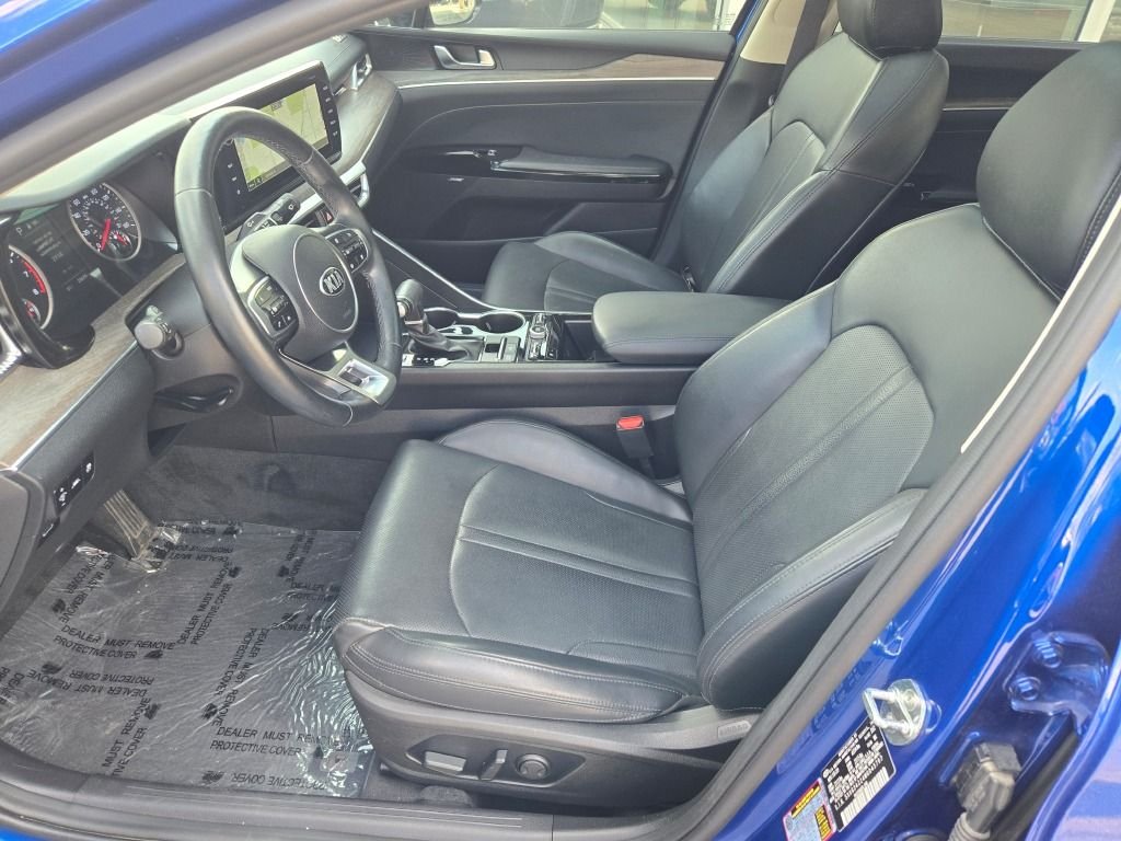 Used 2021 Sapphire Blue Kia EX image 19