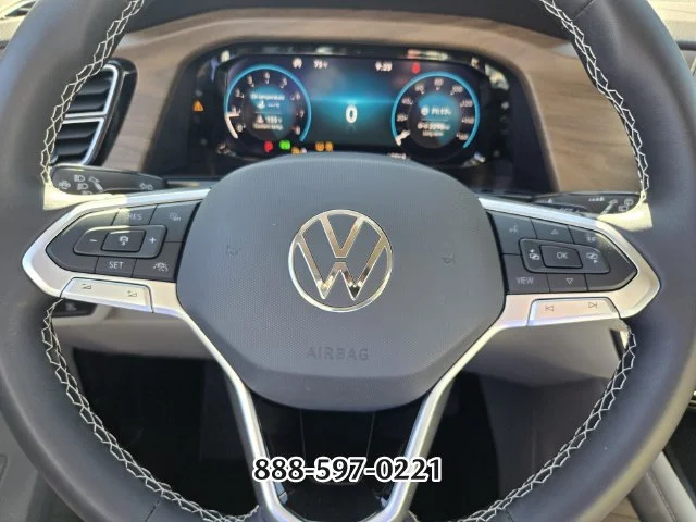 Certified Used 2024 Pure White Volkswagen 2.0T SE W/TECHNOLOGY image 26