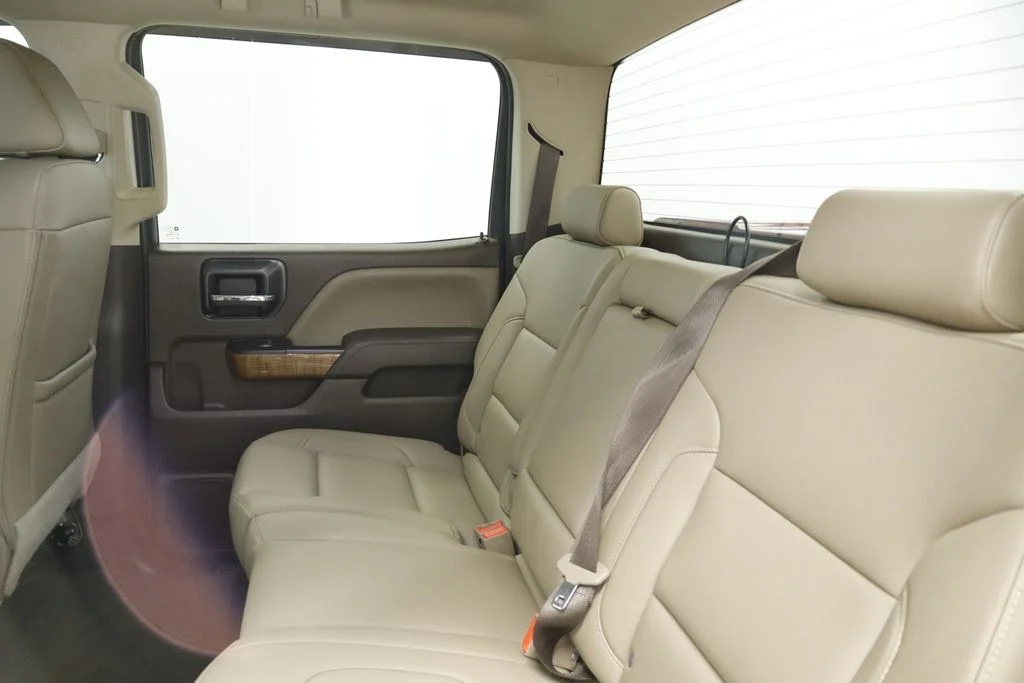 Used 2018 Red GMC SLT image 18
