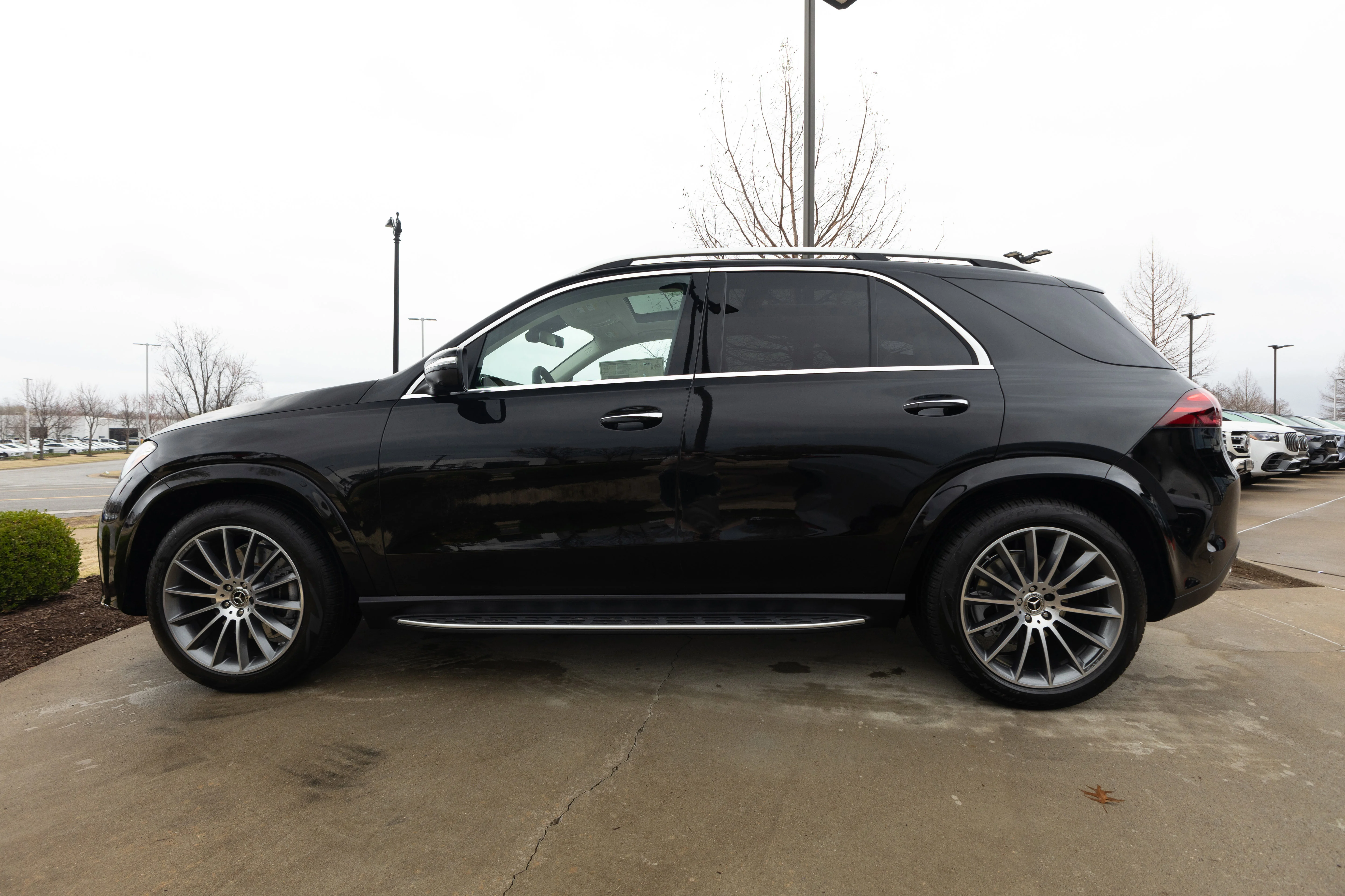 Used 2026 Obsidian Black Mercedes-Benz GLE 450 image 7