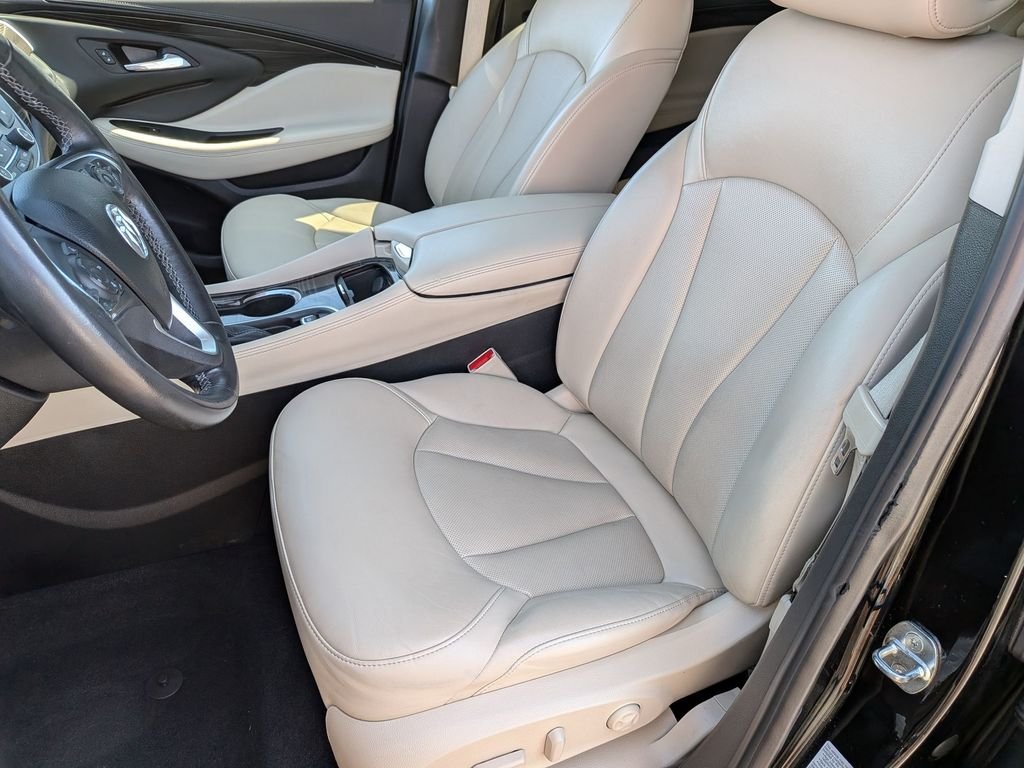 Used 2020 Black Buick Essence image 23