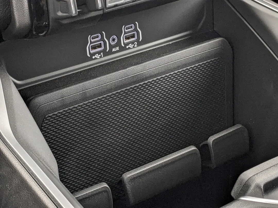 New 2026 Black RAM Big Horn - - 6.7L HO Diesel - 12 Nav - Sport App Pkg - 5th Wheel/Gooseneck Prep & More! image 27