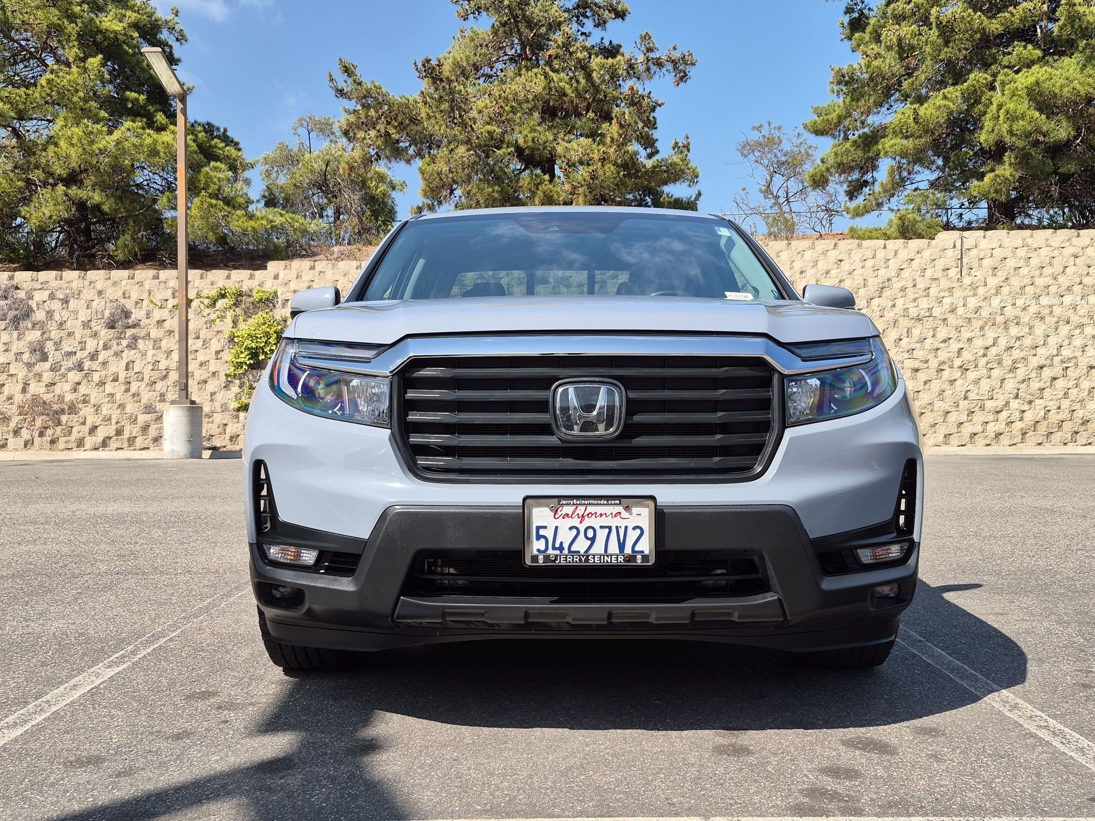 Certified Used 2023 Sonic Gray Pearl Honda RTL image 8
