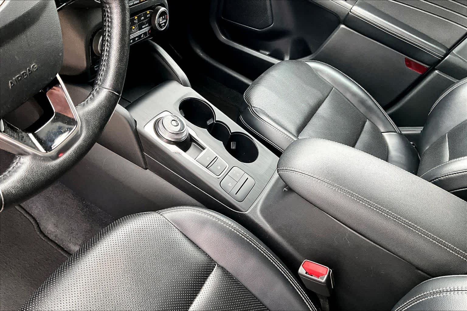 Used 2021 Iconic Silver Metallic Ford SEL image 17