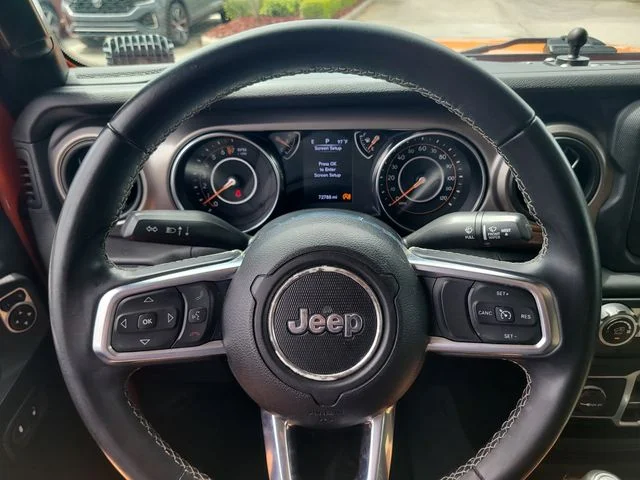 Used 2020 Orange Jeep Sport image 28