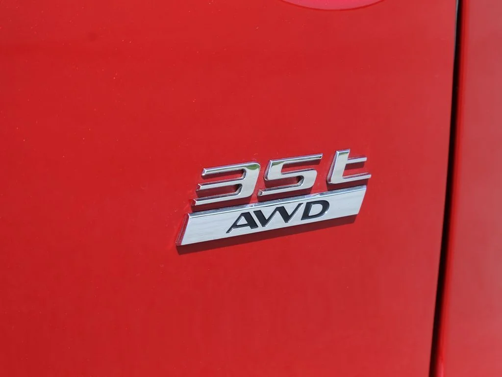 Used 2017 Red Jaguar 35t Prestige image 9