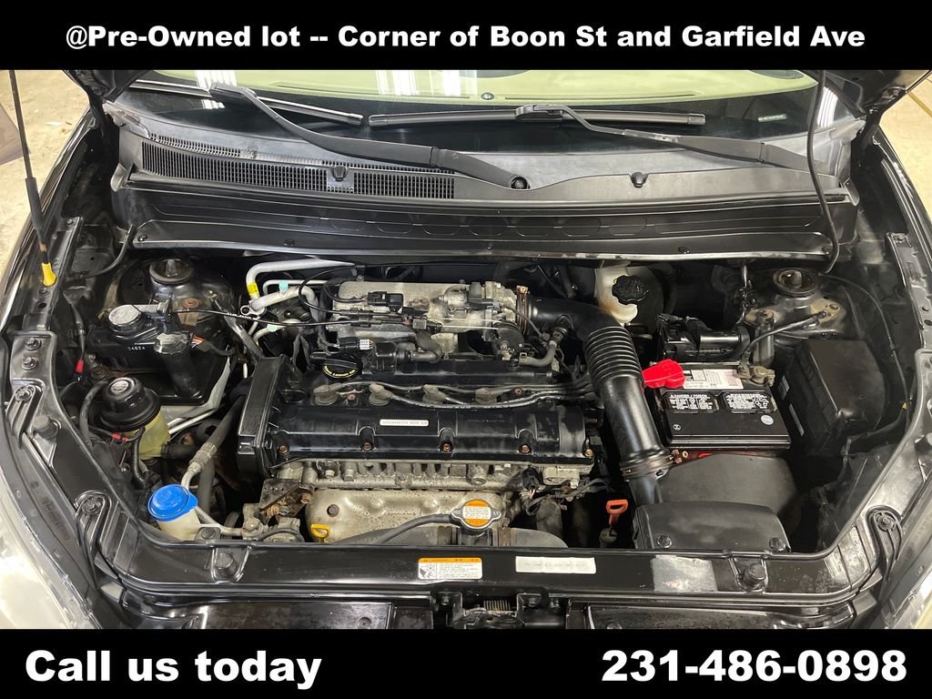 Used 2011 Gray Kia Exclaim image 2