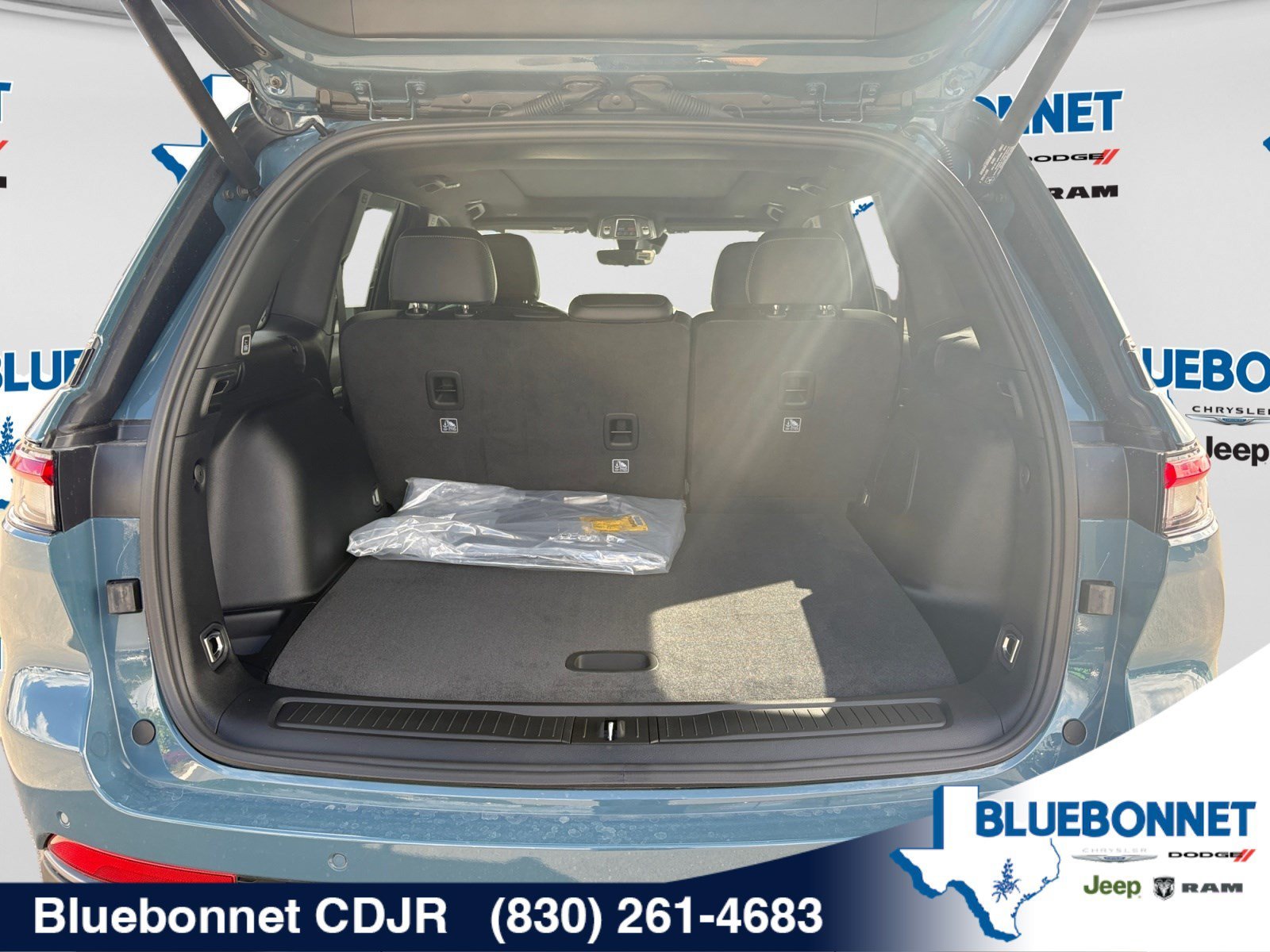 New 2026 Steel Blue Exterior Paint Jeep Limited image 23