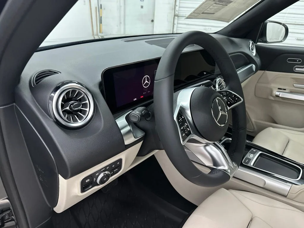 New 2026 Black Mercedes-Benz GLB 250 image 13