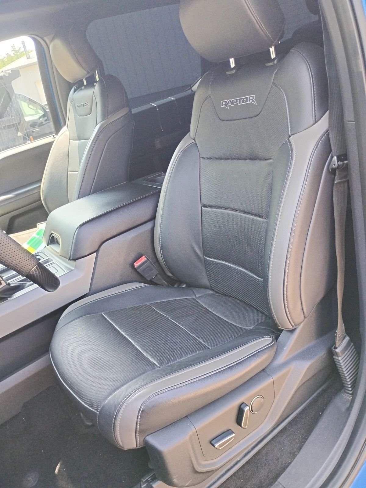 Used 2018 Blue Ford Raptor image 18
