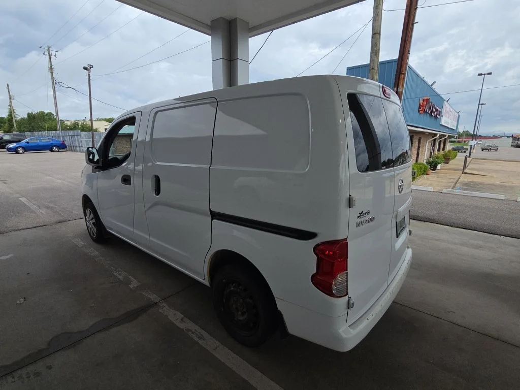 Used 2020 White Nissan SV image 3