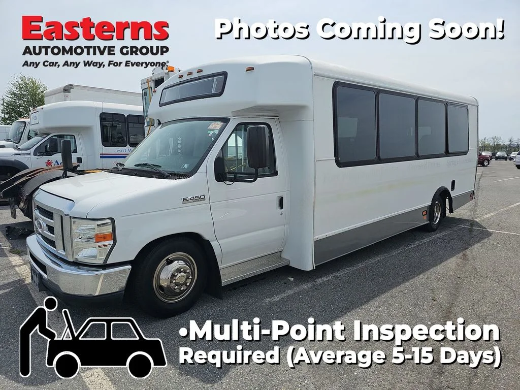 Used 2016 White Ford Base image 1