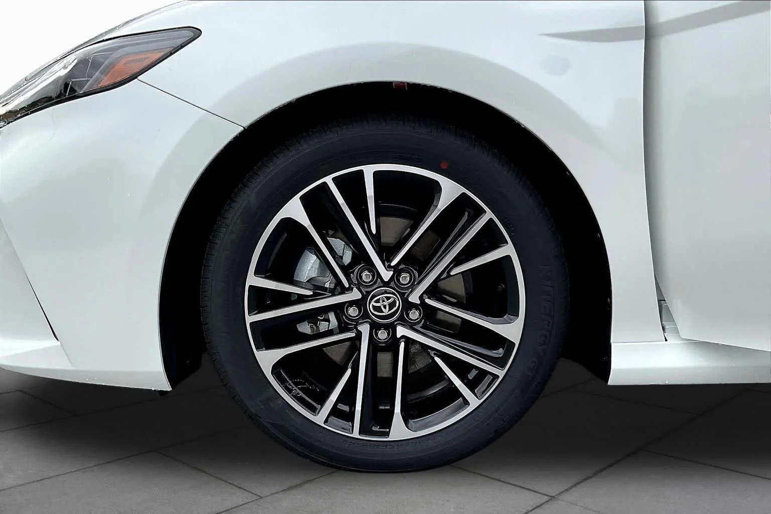 New 2026 Wind Chill Pearl Toyota XLE image 11