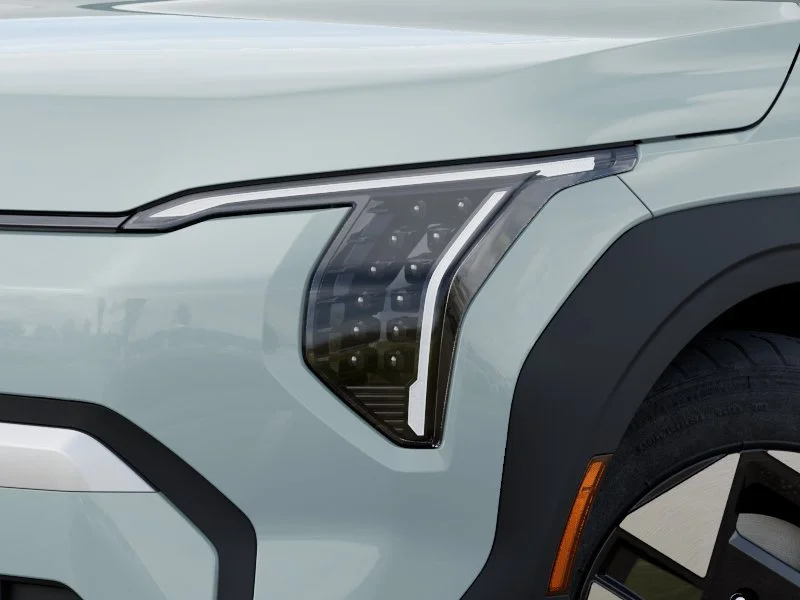 New 2027  Kia  image 10