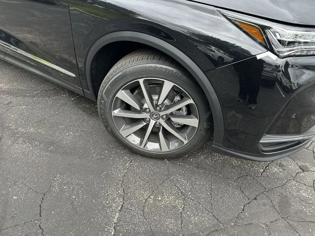 New 2026 Majestic Black Pearl Acura Technology Package image 11