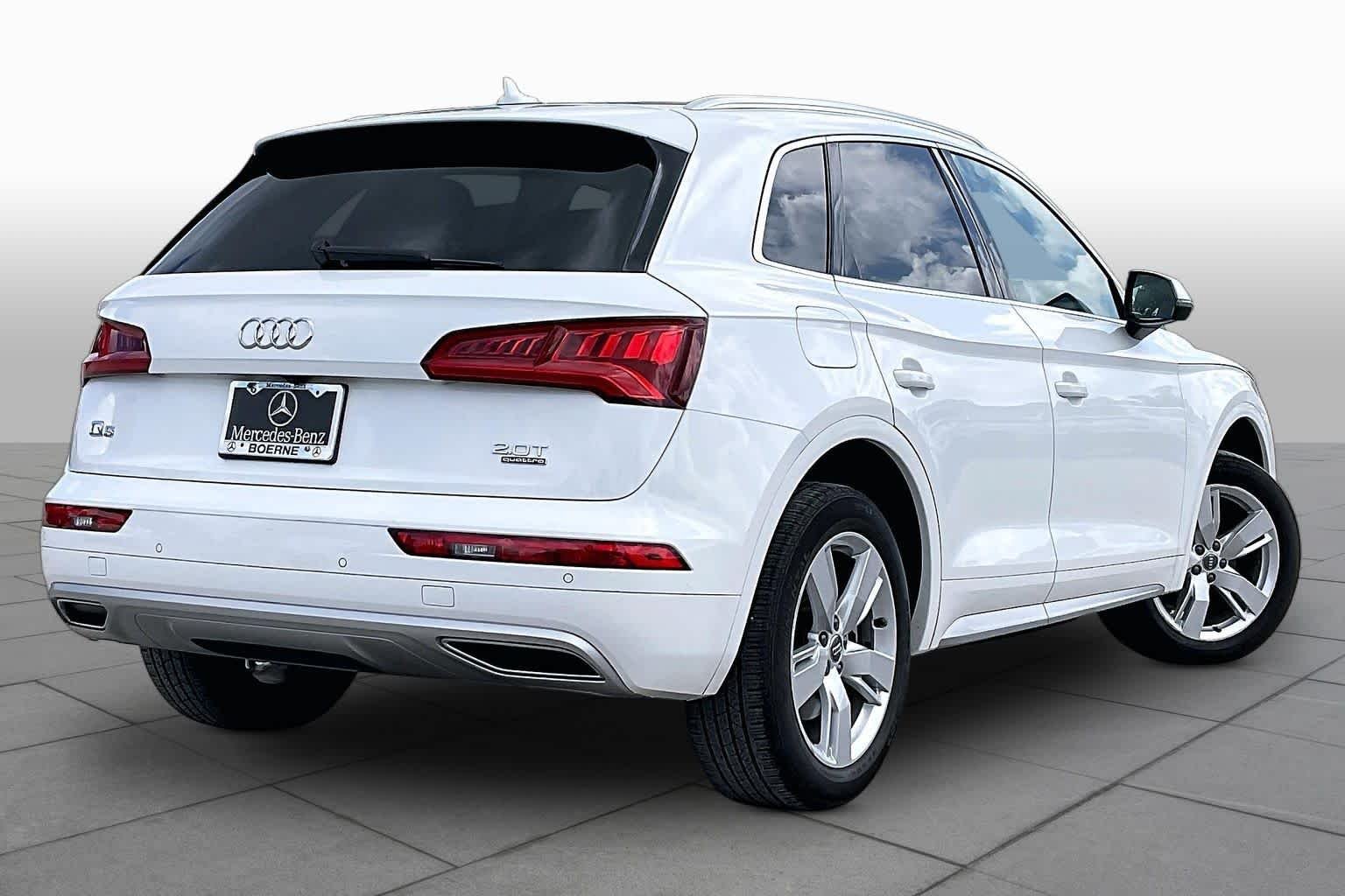 Used 2018  Audi Premium Plus image 13