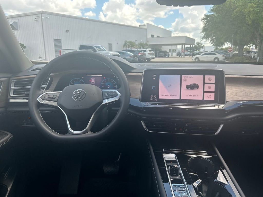 New 2026 Green Volkswagen 2.0T SE w/Technology image 46