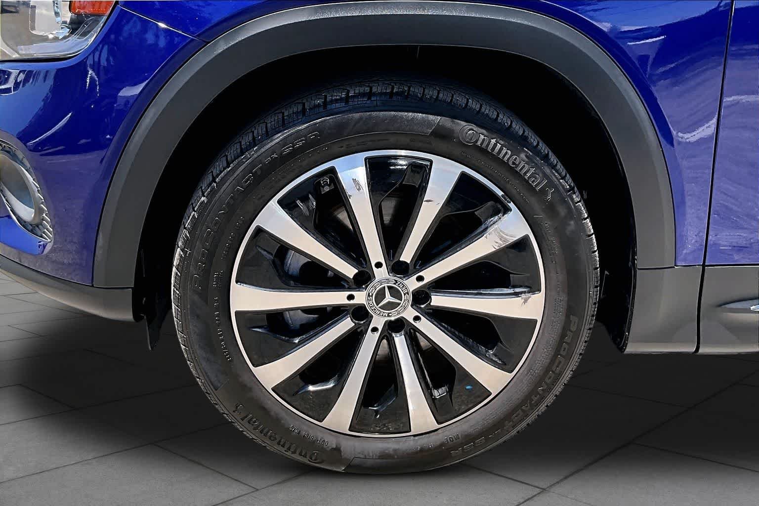 Used 2021 Galaxy Blue Metallic Mercedes-Benz GLB 250 image 11
