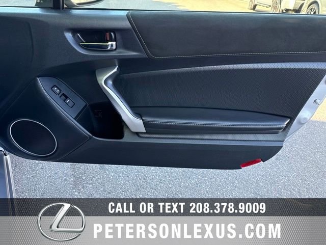 Used 2018 Gray Toyota Base image 10