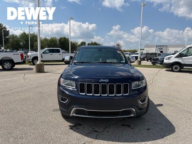 Used 2015 True Blue Pearlcoat Jeep Limited image 3