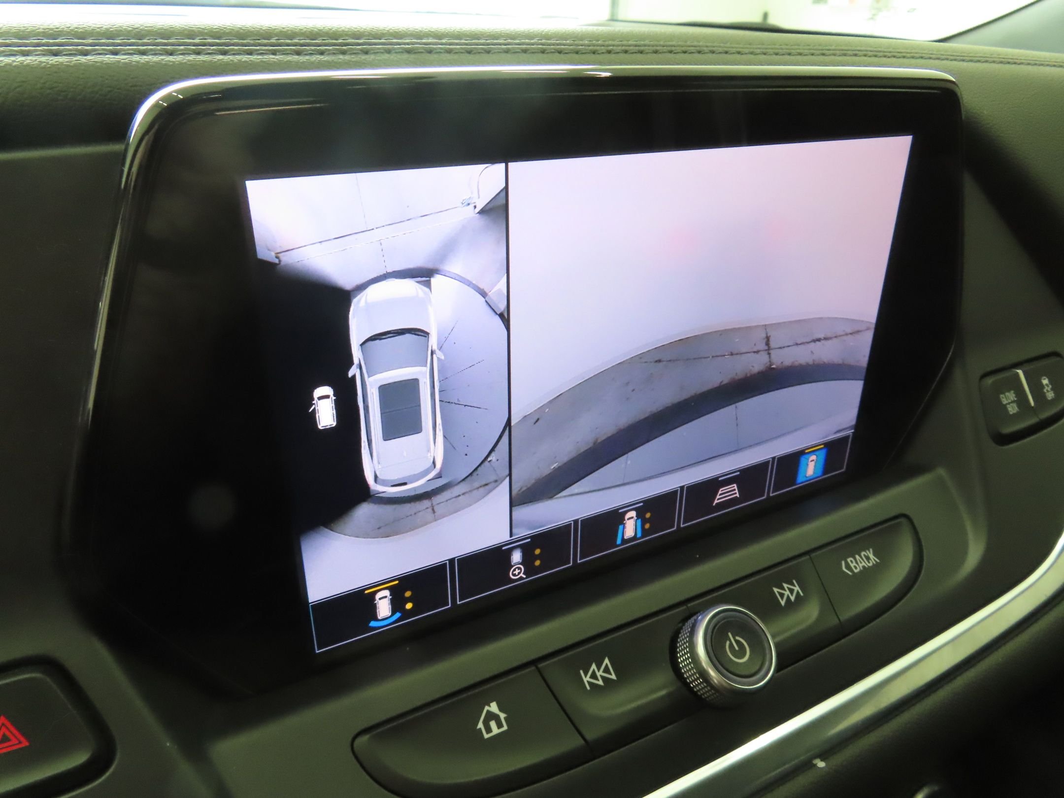 Used 2022 Silver Chevrolet LT image 19